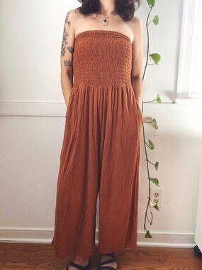 Strapless Smocked Jumpsuit Rust Orange Wide-Leg Pockets S M American Eagle Boho